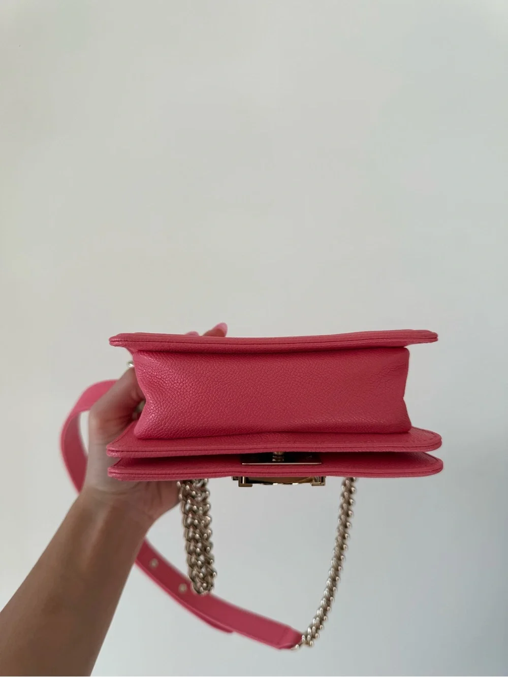 CHANEL RARE Mini Boy Bag Pink Quilted Chevron Boy Crossbody with Gold Hardwarde